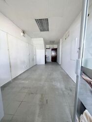 Owen Road (D8), Retail #613769131